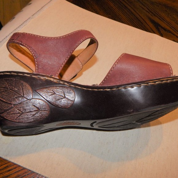 Born Sandals - Picture 2 of 3